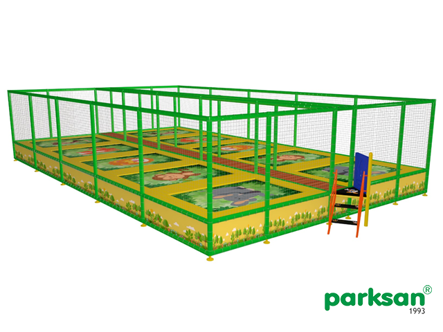 40662 - Trampoline (Ten Net Protected) 670x1270 cm